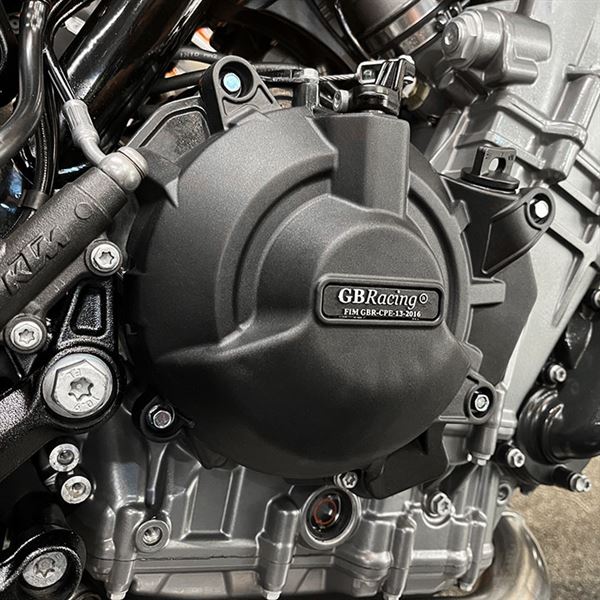 KTM-890-2020-GBRacing-Clutch-Cover-3_600x600