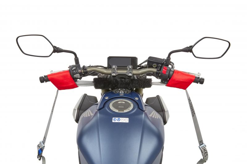 acebikes capstrap bmw (copy)