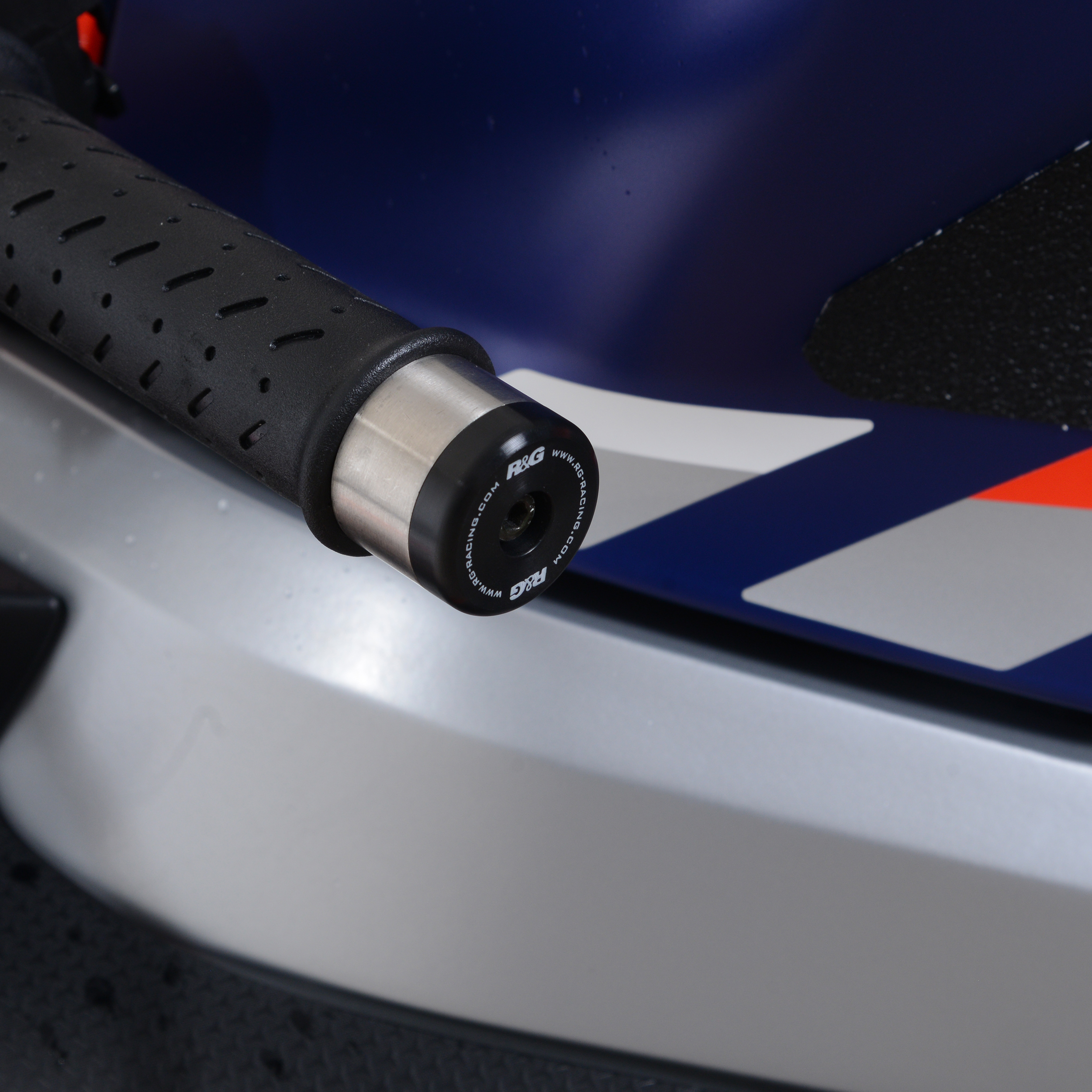 Aprilia RS125 2021-2023 R&G Bar End Sliders BE0147BK