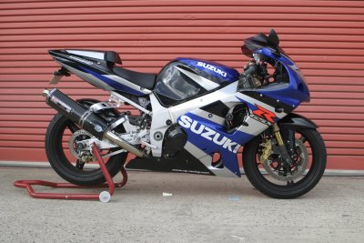 Suzuki GSX-R1000 2016 R&G Crash Protectors - Classic Style CP0032BL