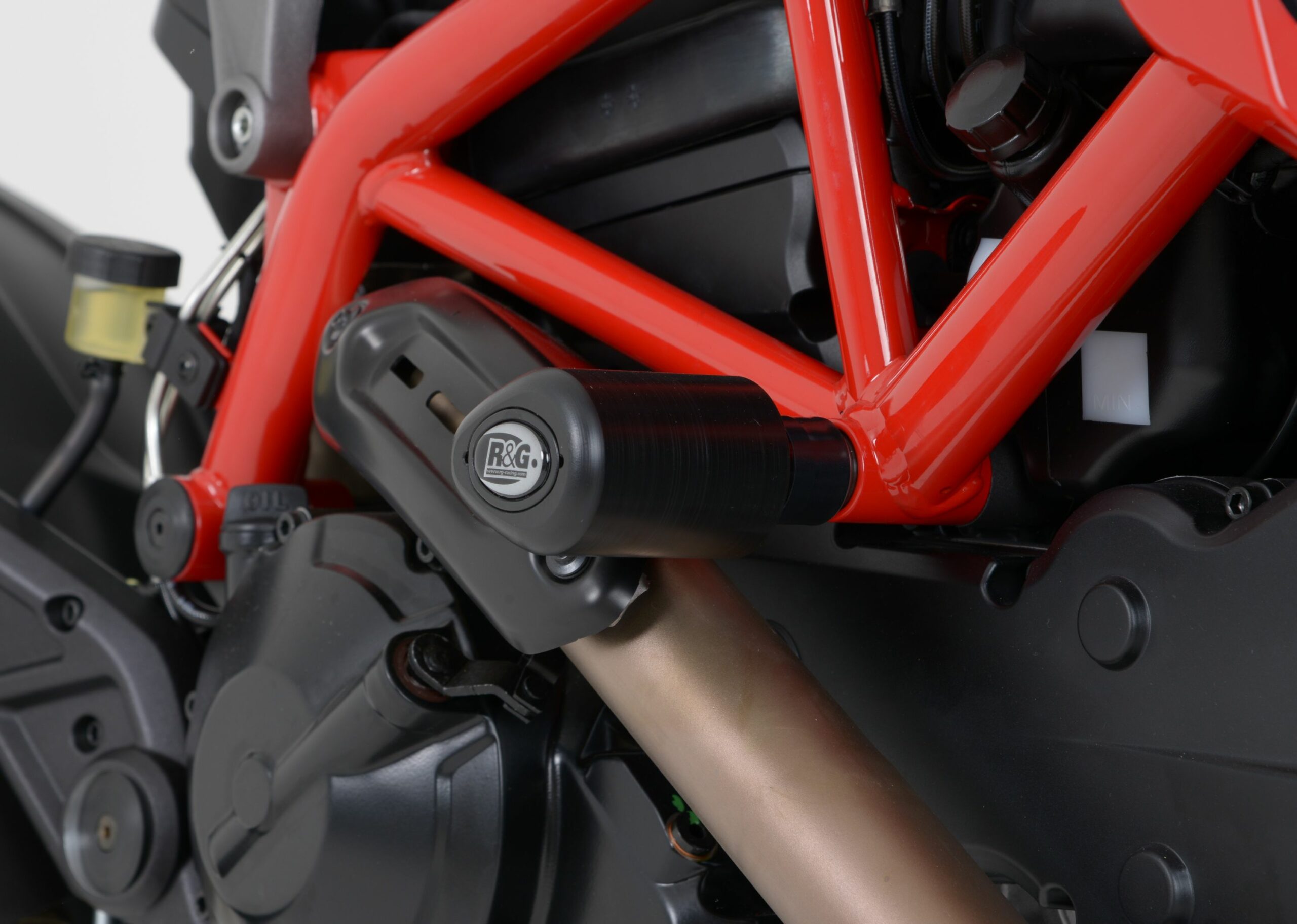 Ducati Hyperstrada 939 2016 R&G Crash Protectors CP0343BL