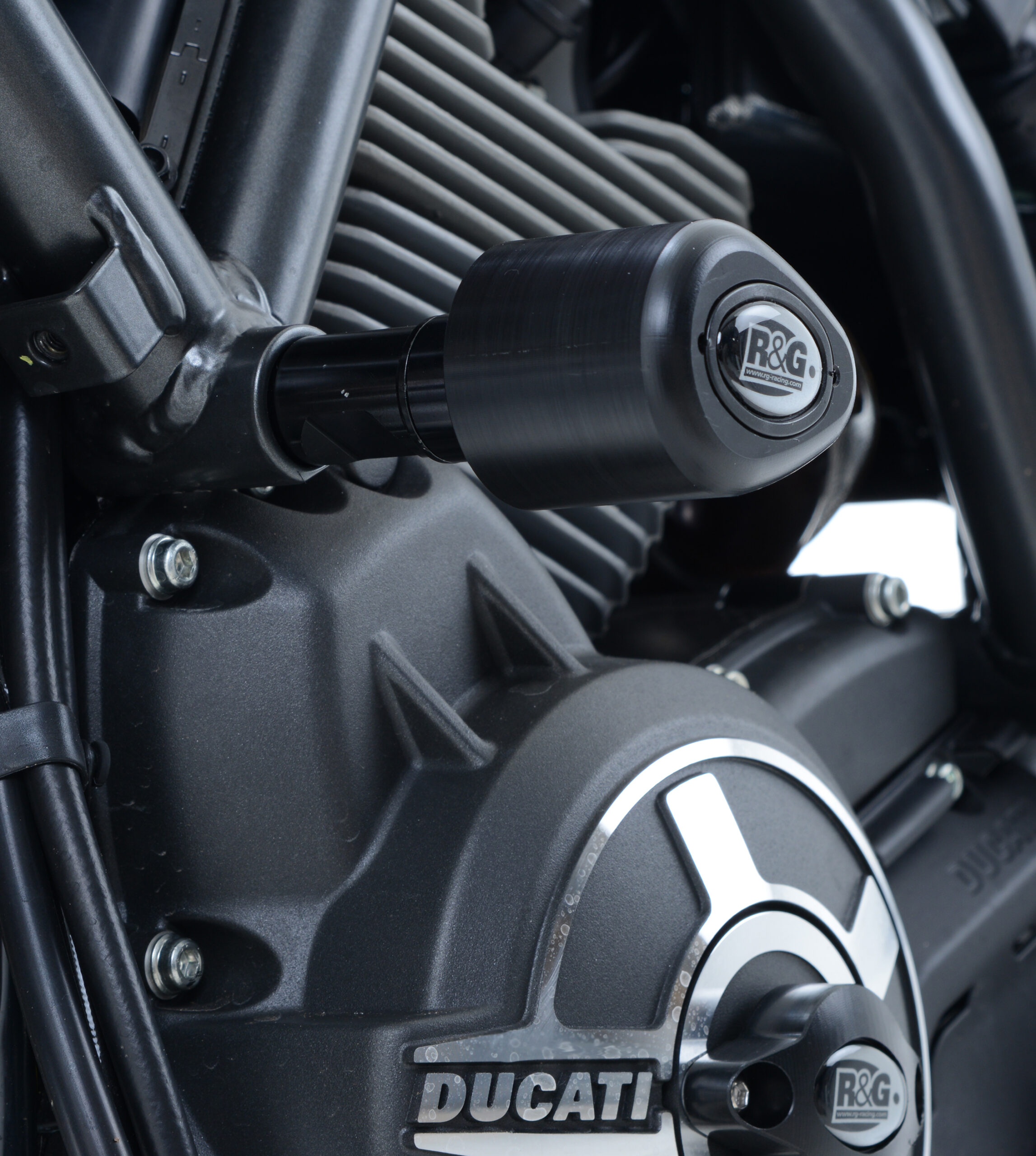 Ducati Scrambler Icon 2015-2018 R&G Crash Protectors CP0384BL
