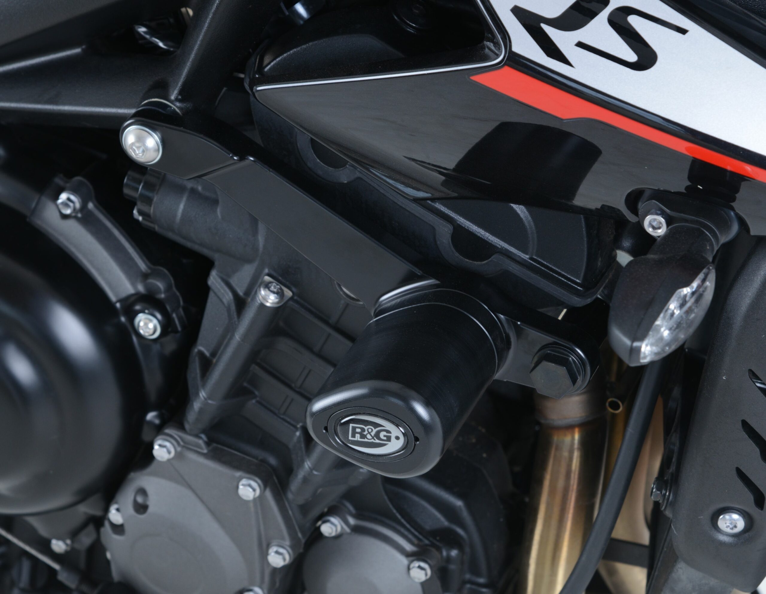 Triumph Street Triple R 765 2017-2018 R&G Crash Protectors CP0430BL