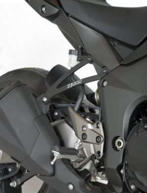 Kawasaki Z1000 2010-2018 R&G Exhaust Hangers EH0054BK