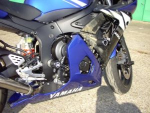 Yamaha YZF-R6 2003-2004 R&G Fork Protectors FP0014BK