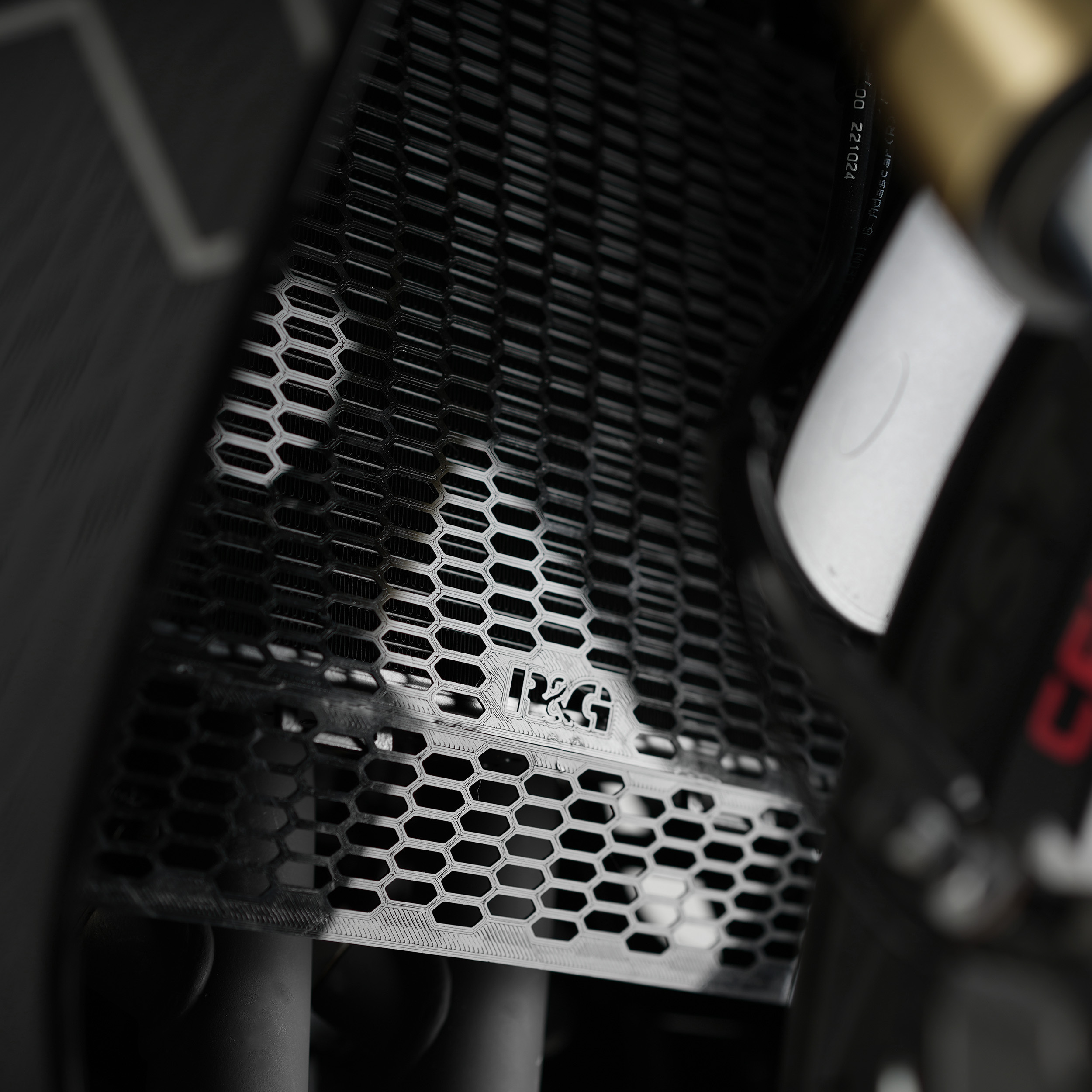 CFMoto 450SS 2023 R&G Radiator Guard (Pro) RAD0319PROBK