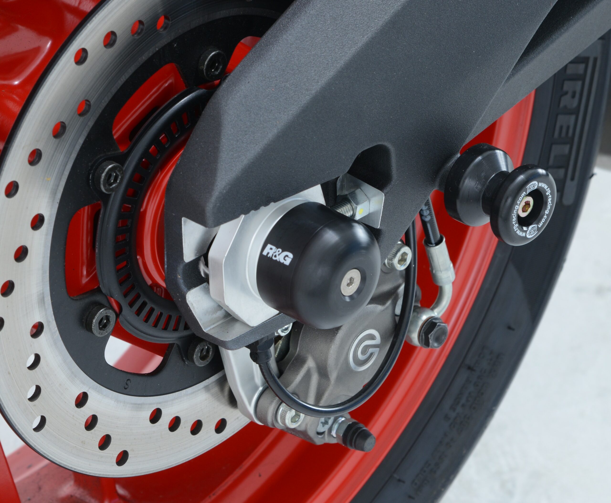 Ducati Multistrada 1200 Enduro 2016-2018 R&G Swingarm Protectors SP0054BK
